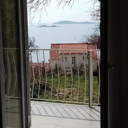 Apartament Dvosobni Apartman Luka *