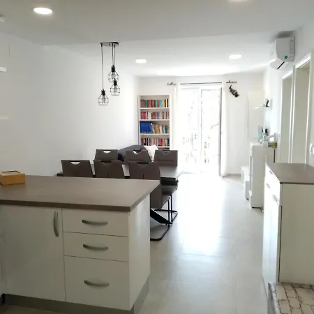 Apartament Dvosobni Apartman Luka Mlini